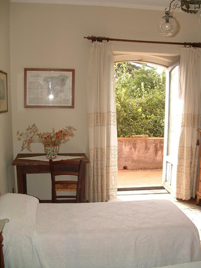 B&B Valle Allegra Gravina di Catania Rum bild